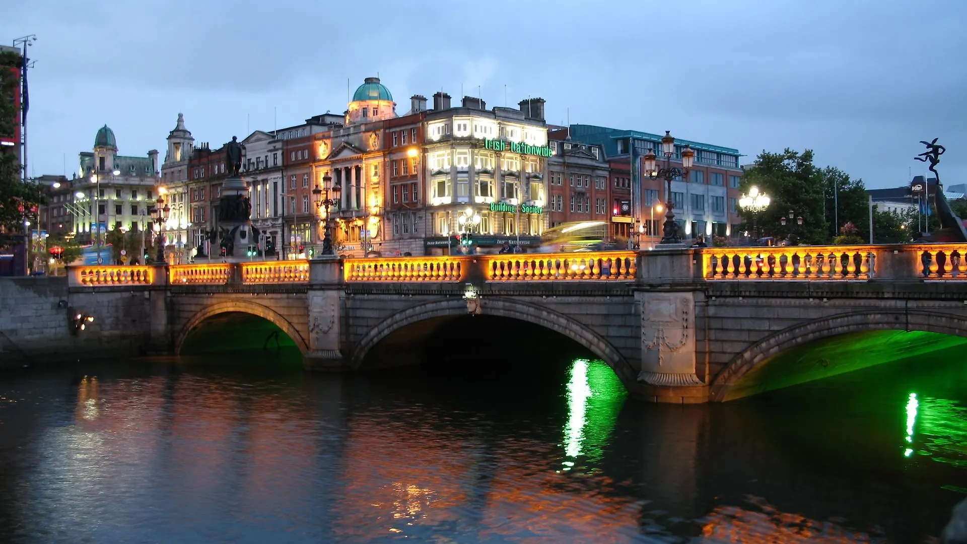 Grand Canal Quay - 3 Bedroom Apartment Dublin