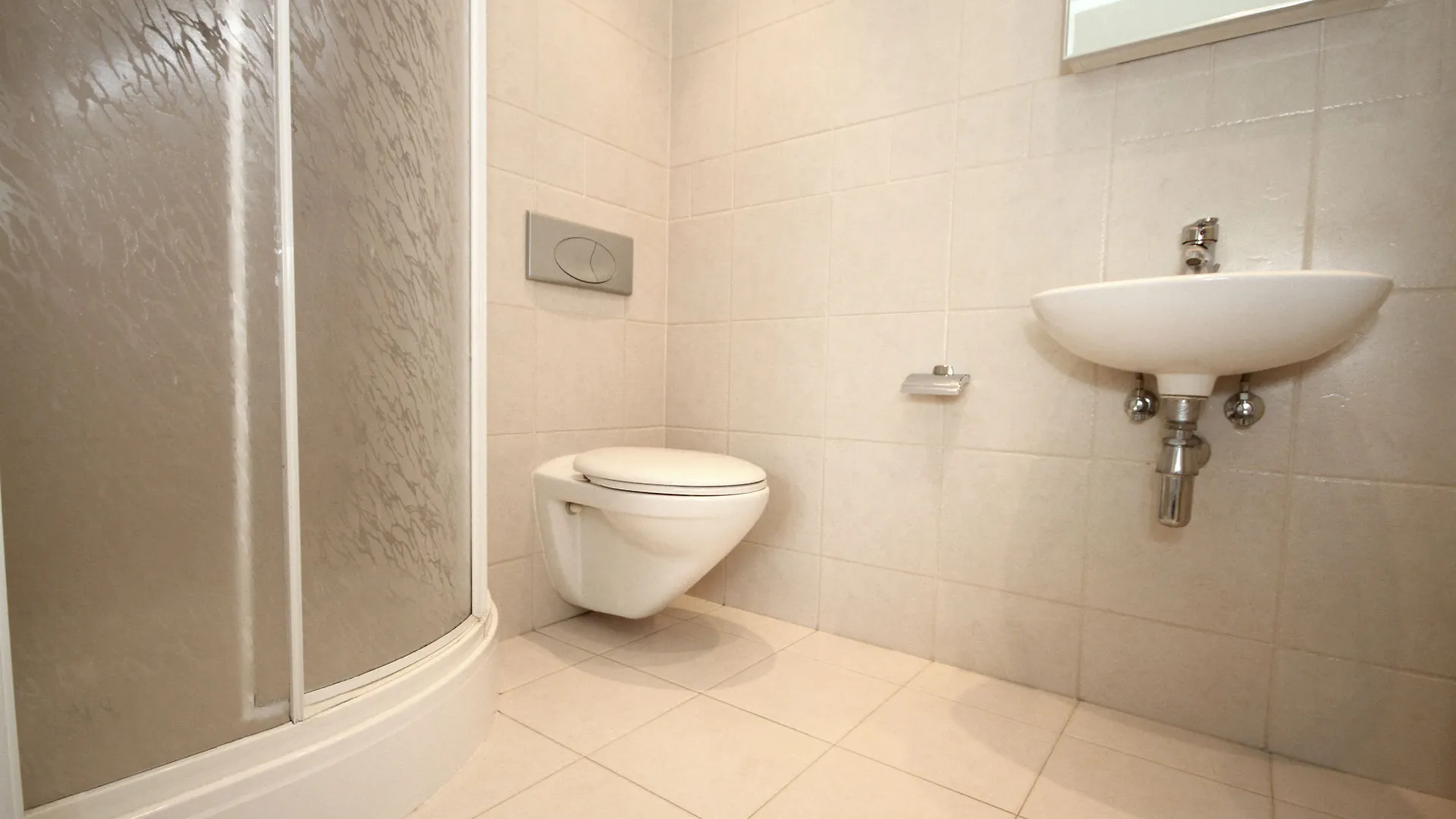 Grand Canal Quay - 3 Bedroom Apartment Dublin