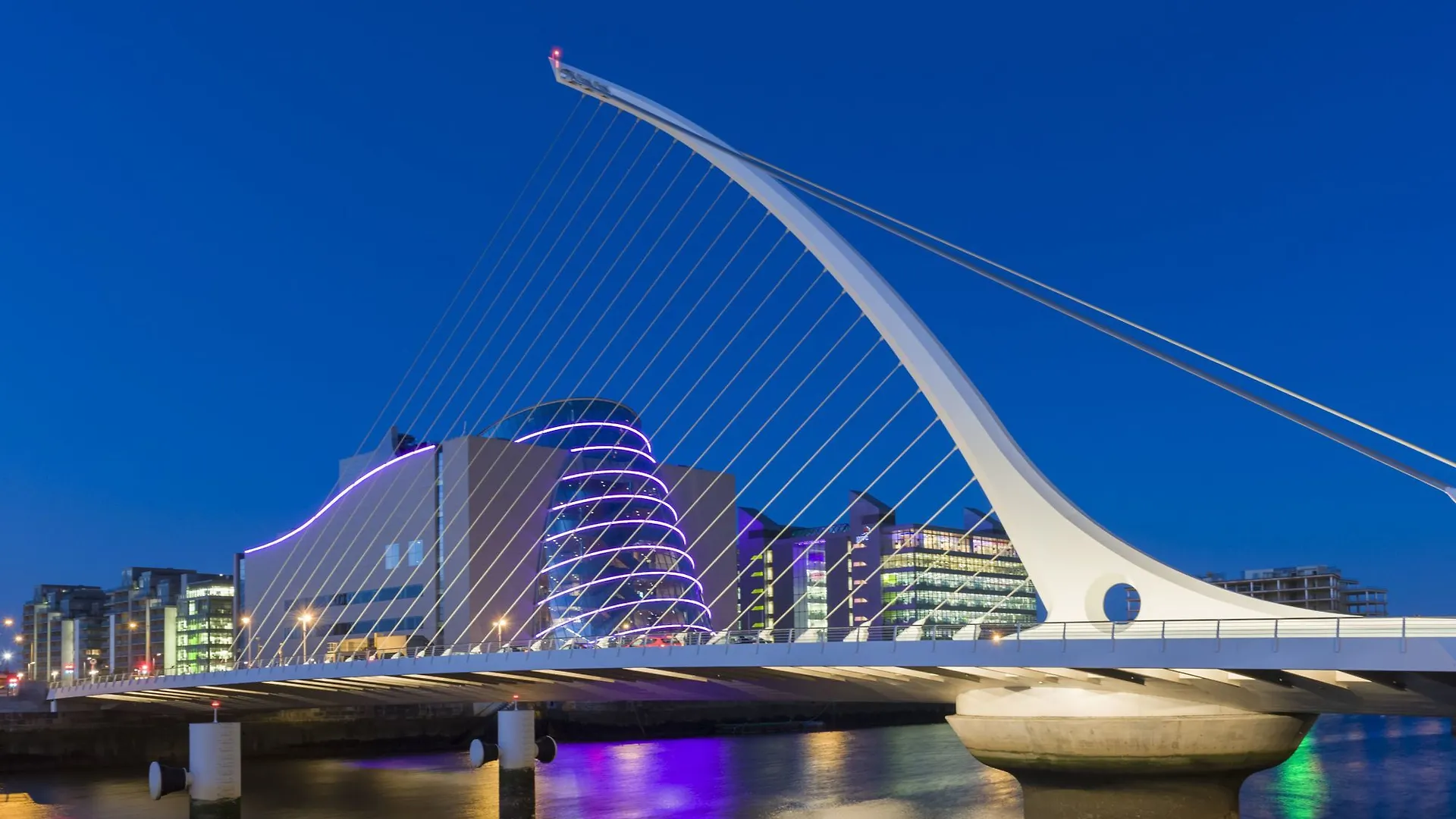 Grand Canal Quay - 3 Bedroom Apartment Dublin